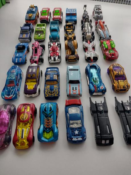 Hotwheels autíčka, 