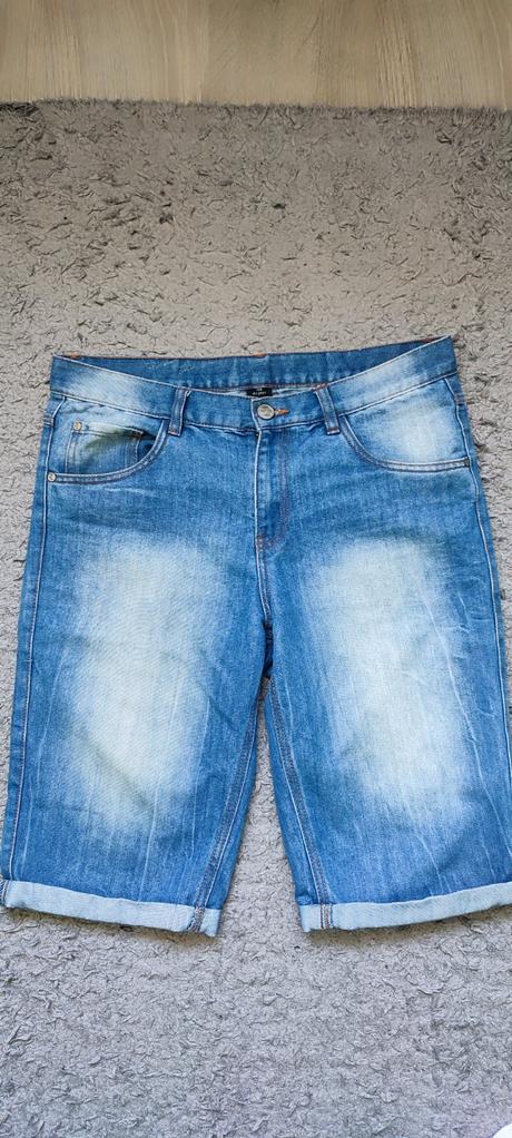 Kraťase, chapter young,176