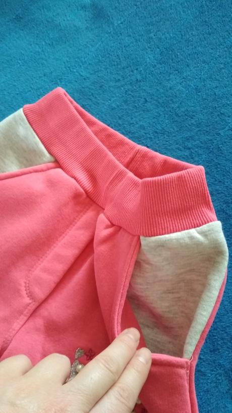 Tepláky - teplé, 92