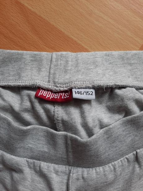 Dievčenské šortky, pepperts,146
