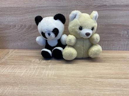 Plysovy medvedik panda,