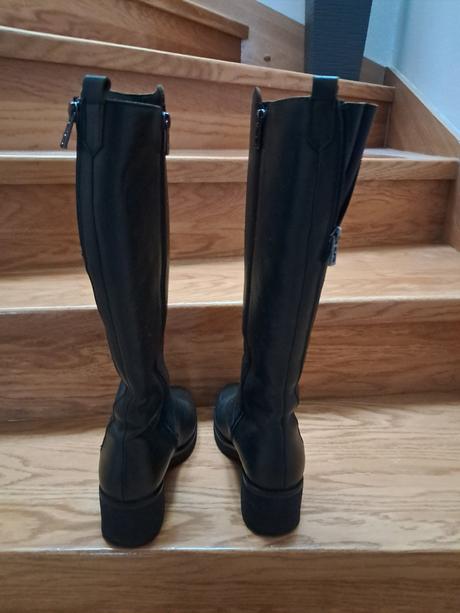 Dámske kožené tmavozelené čižmy simen 38, 38