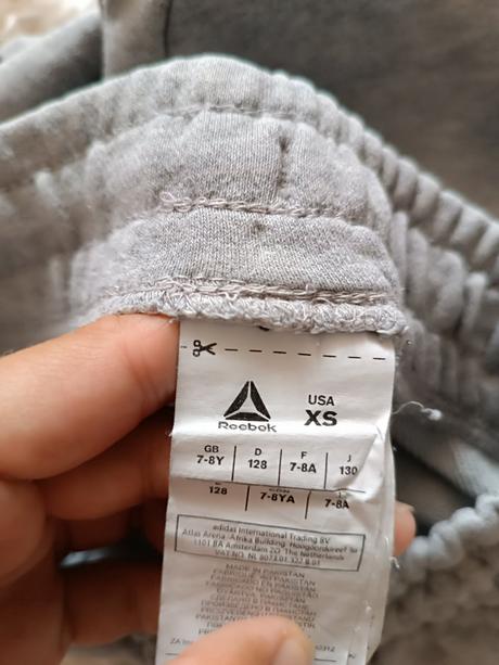Tepláky, reebok,128