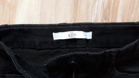 Čierne rifle zn. m&s - top stav, marks & spencer,104