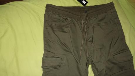 Nove cargo nohavice livergy, m