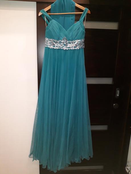 Spoločenské šaty, 38