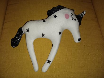 Plyšový jednorožec,