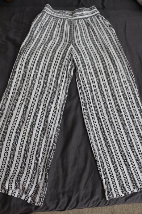 Padavé nohavice, c&a,140