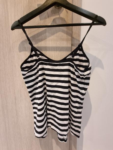 Čierno-biele pruhované tielko, m