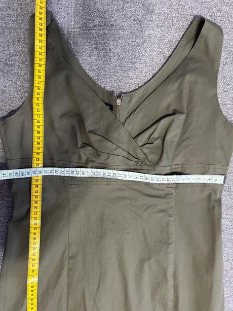 Zelené puzdrové šaty, m