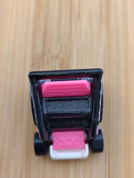 Kovový model hot wheels wheelie chair 2020,