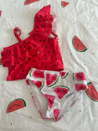 Melónové plavky, 134