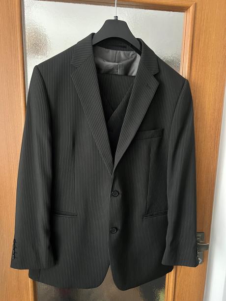 Oblek 1x oblečený, c&a,50