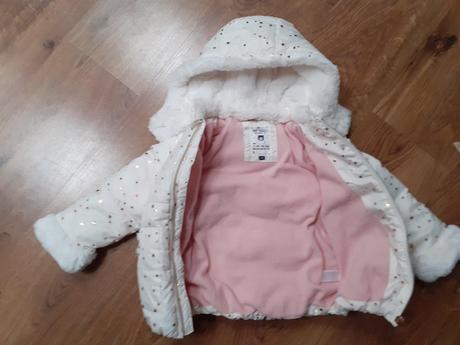 Biela bundicka s kozusinkou a hviezdickami, c&a,98