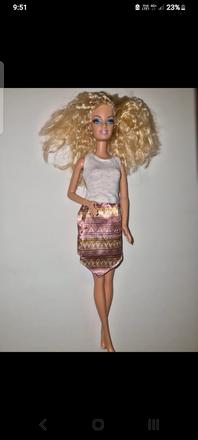 Barbie fashionistas,