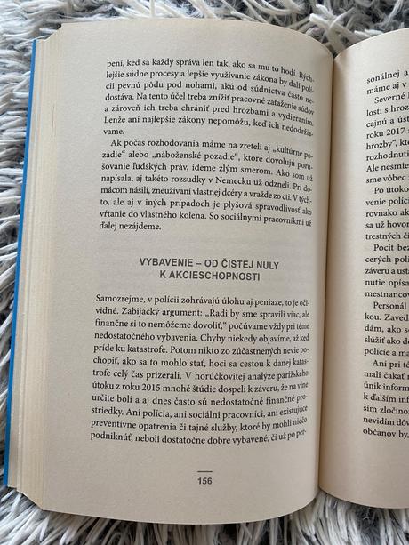 Nemecko očami policajtky tiesňové volanie tania k,