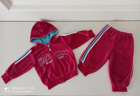 Velurova súprava, 74