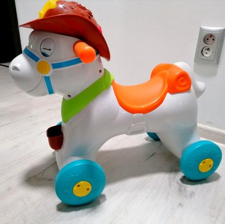 Chicco konik, 