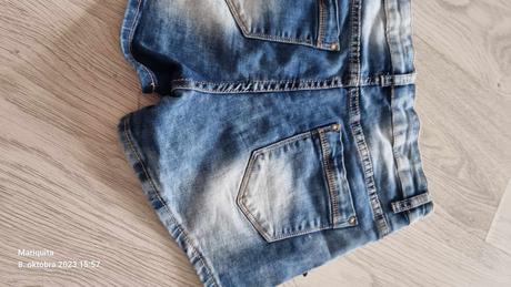 Krasne dziny vysivane, m