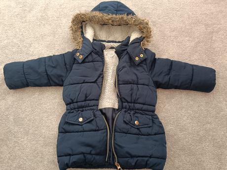 Zimna bundicka v.92, young dimension,92