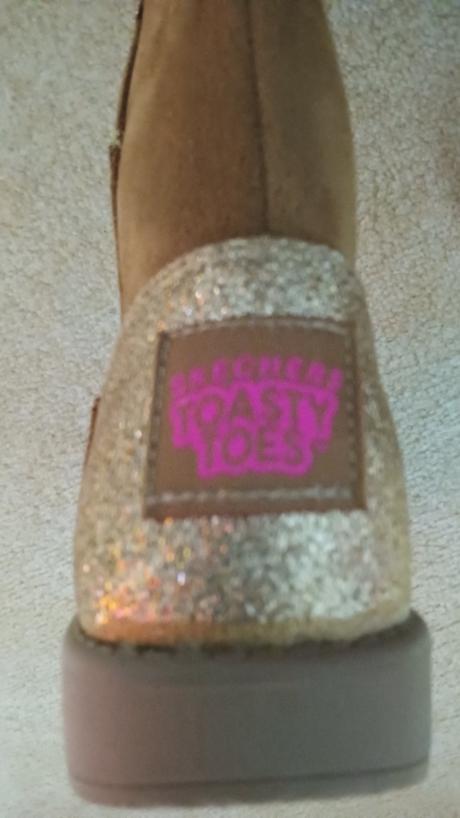 Nové, štýlové, ľahučké, teplé čižmy zn. skechers, skechers,37