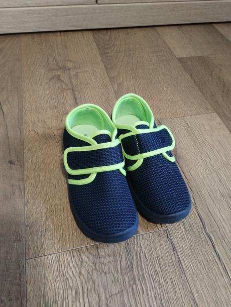 Tenisky, 33