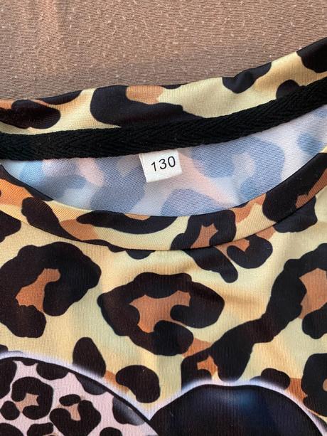 Letné minišaty, 128