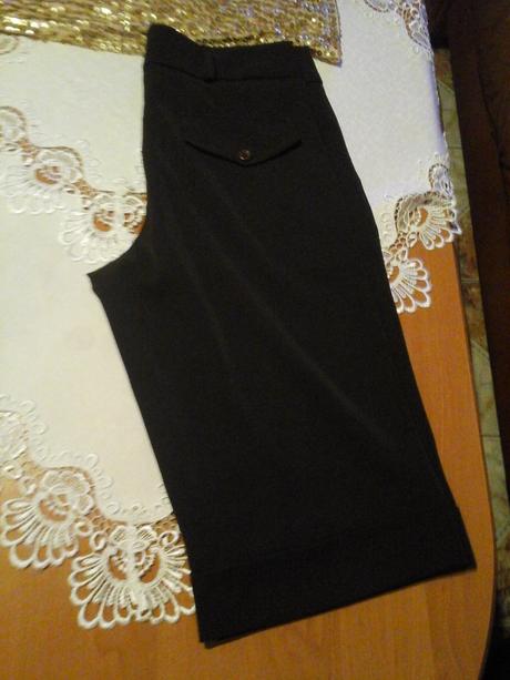 Hnede elegantne 3/4 nohavice , m