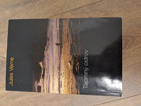 Kniha jules verne tajomný ostrov, 