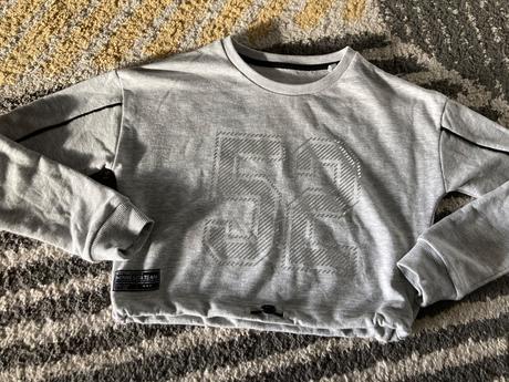 Mikinka s číslom, c&a,140