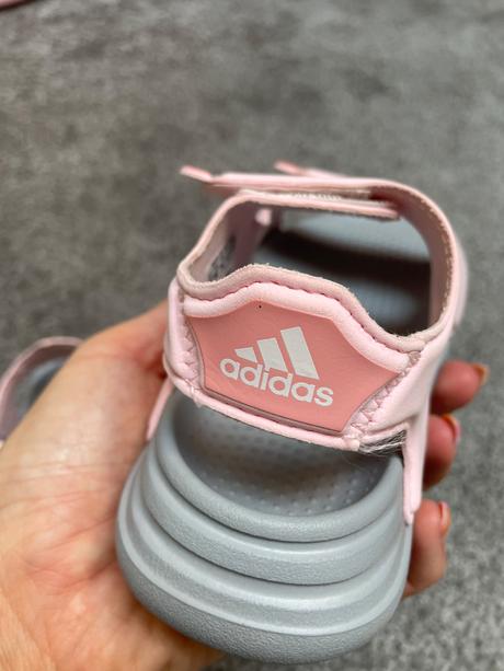 Sandálky top stav, adidas,26