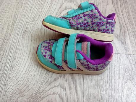 Pohodlne dievcenske tenisky,vel.24, adidas,24