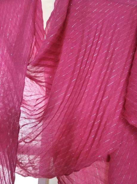 Plisovaný šál / prehoz cez šaty, c&a