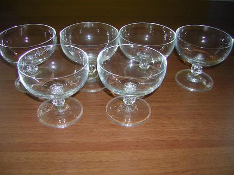 6 ks pohárov, 