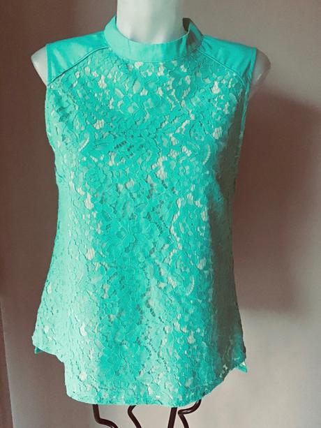 Krajkovy top oasis, m