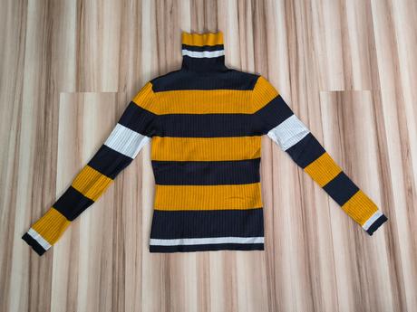 Rolák pruhovaný, only,s