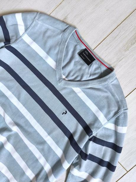 Sveter peak performance, l