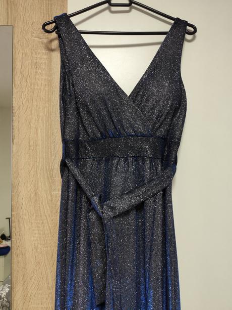 Spoločenské šaty, m