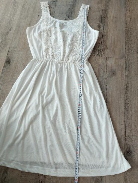 Smotanové šaty s čipkovaným topom, xs