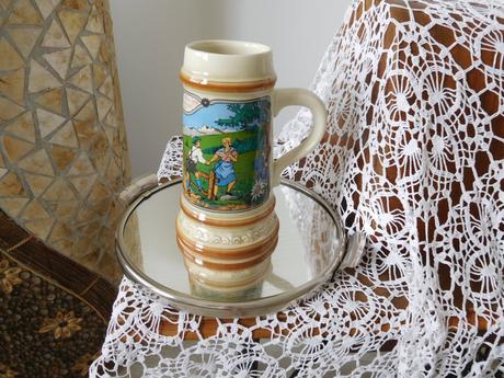 Korbel-keramika v ľudovom motíve,, 