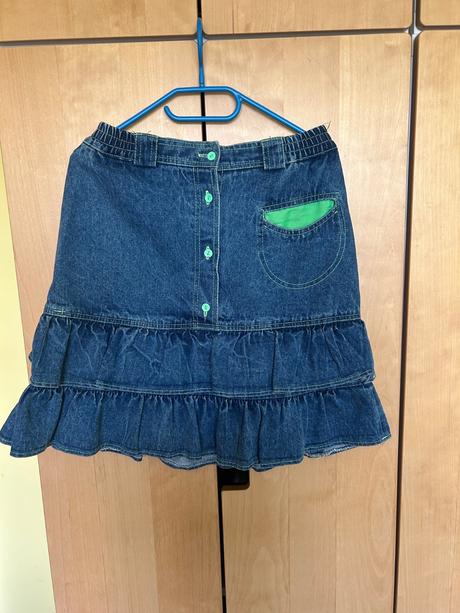 Rifľová sukňa, 146