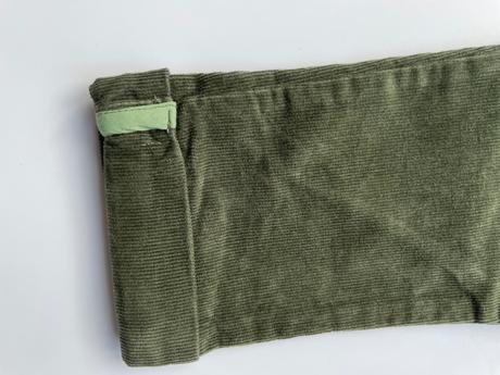 Olivové menčestráčiky s dinom, sergent major,92