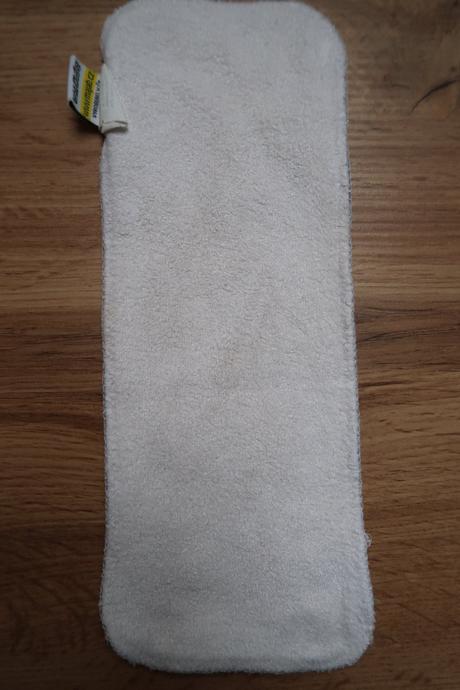 Krátká vkládací plena tmavě modrá, majab