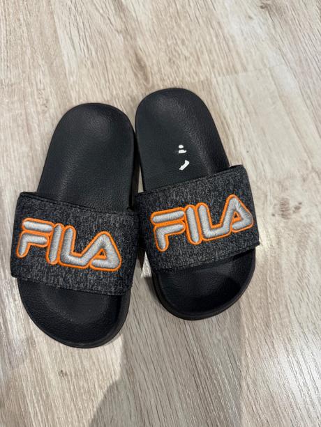 Šľapky fila, fila,25