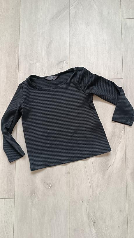 Vrubkovane tričko, primark,98