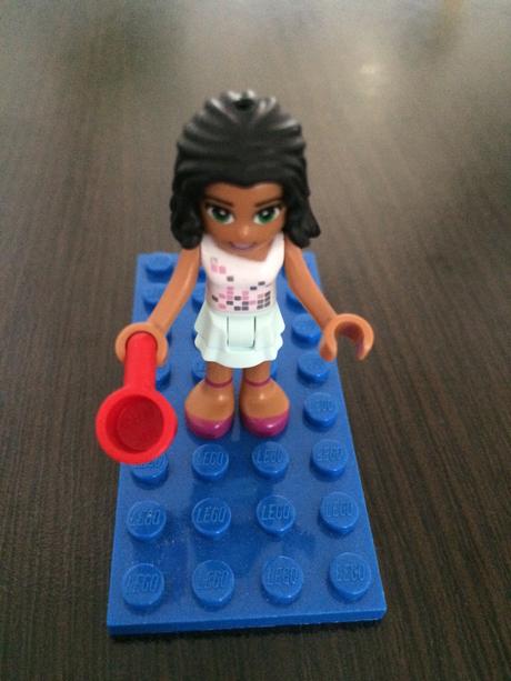 Lego friends chloe s poharom, 