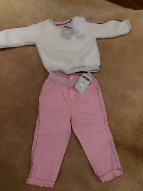 Nohavice a svetrik č 80 a 86, 80