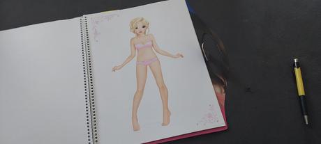 Top models aktivity book - pracovny zosit, 