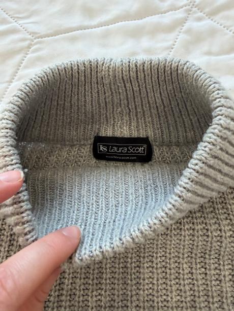 Laura scott sivý pletený sveter, l