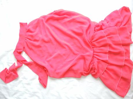 Krátke letné šaty, s